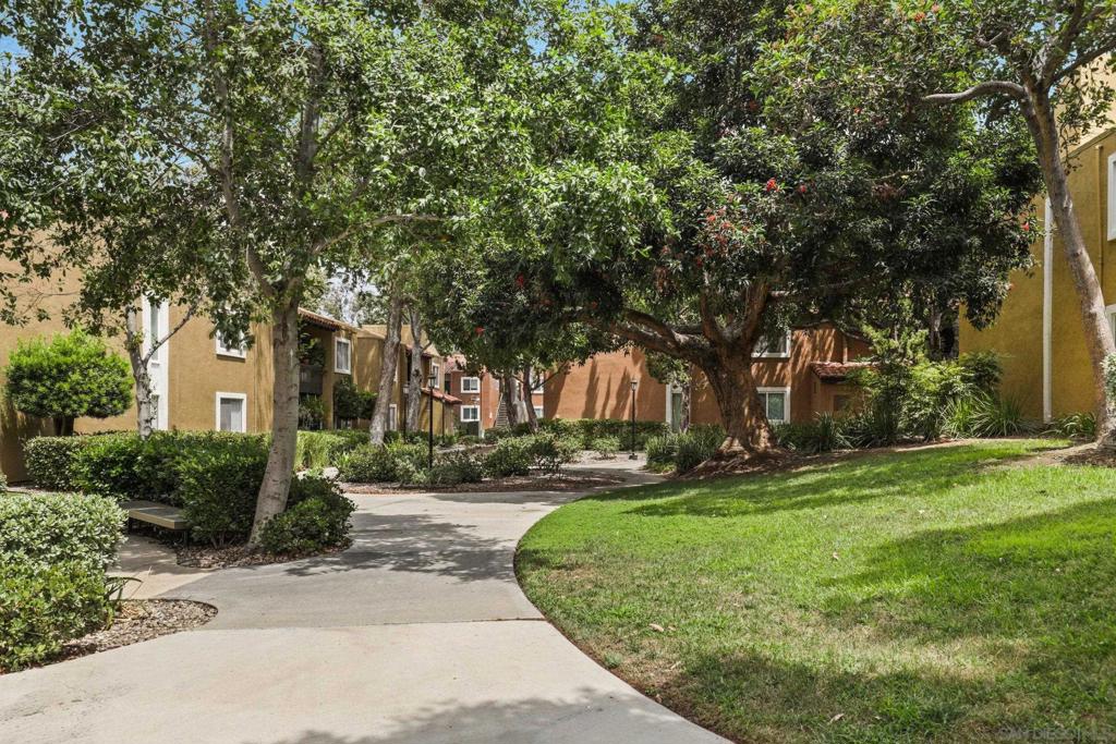 17199 W Bernardo Dr 103