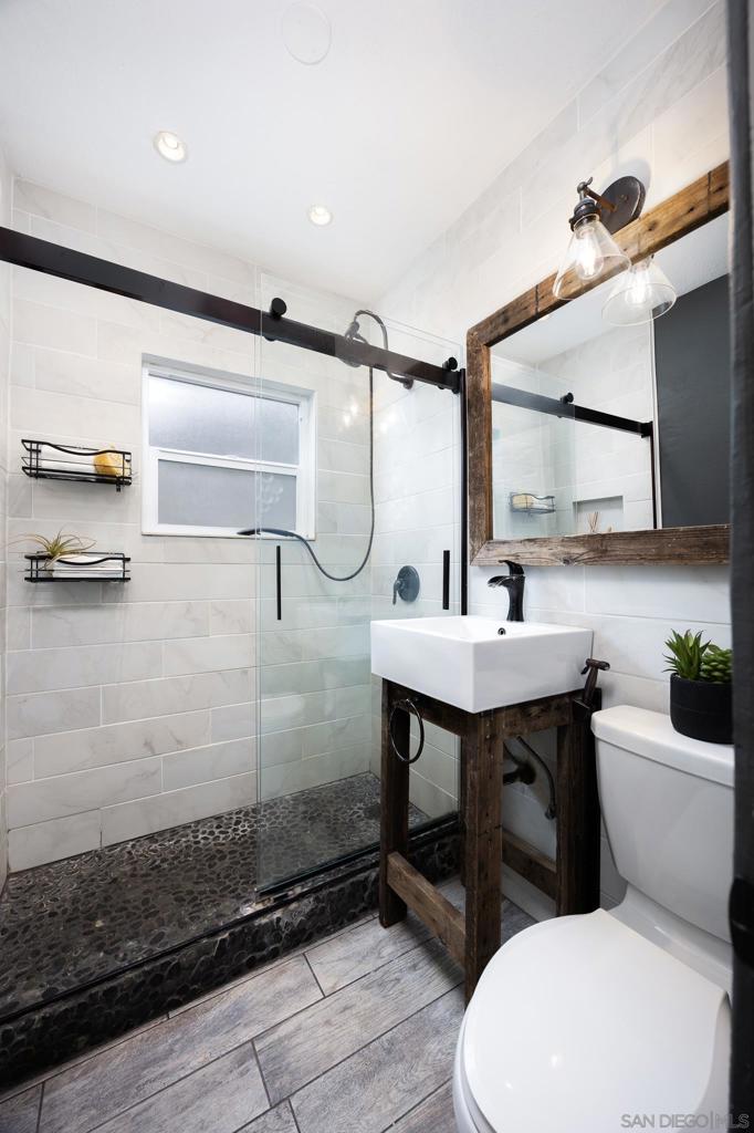 3113 Marlborough Ave