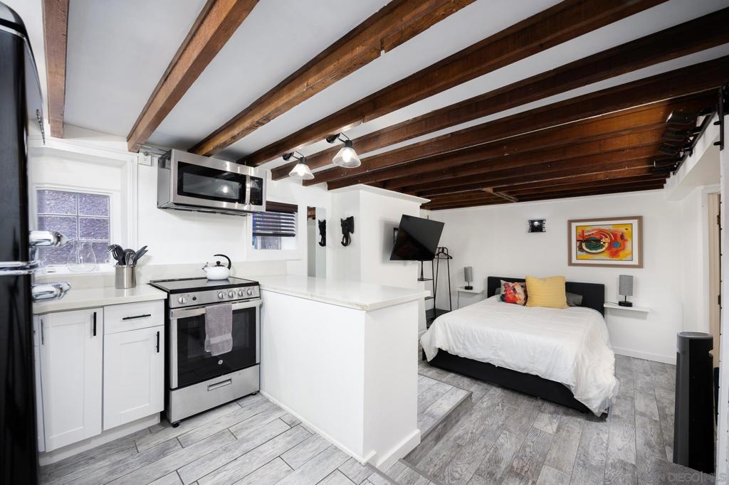 3113 Marlborough Ave