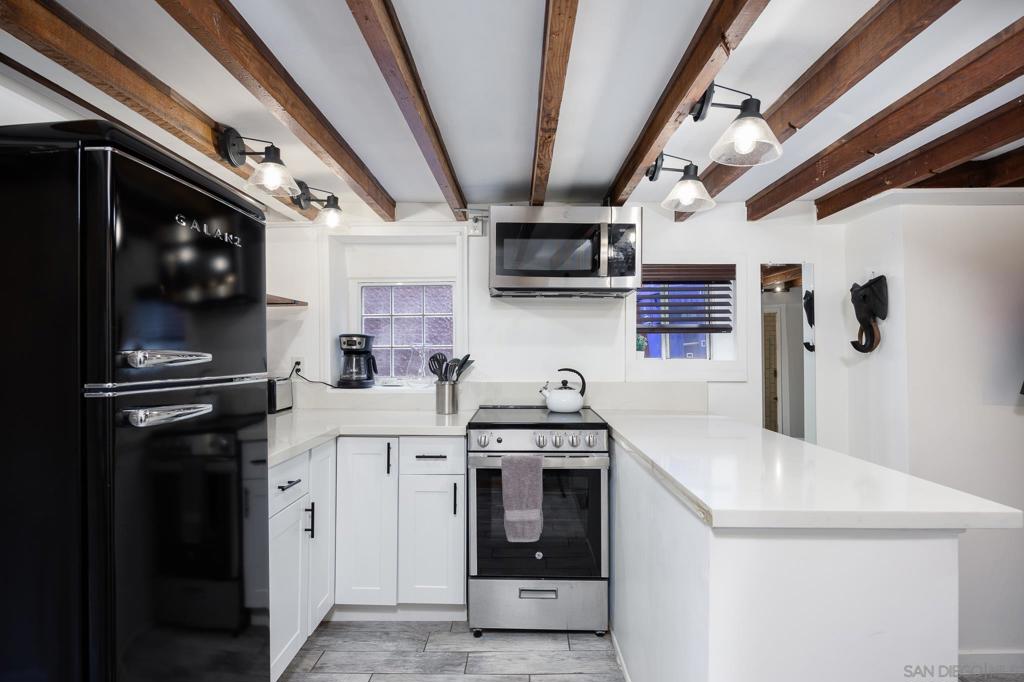 3113 Marlborough Ave