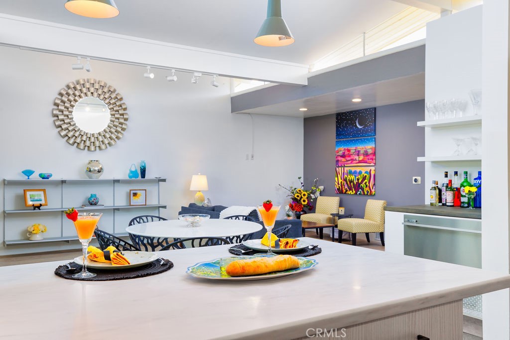 73700 Grapevine Street 6