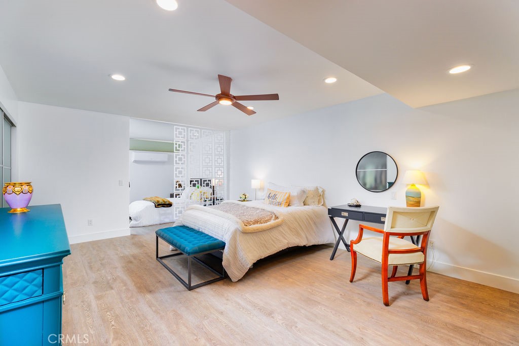 73700 Grapevine Street 6