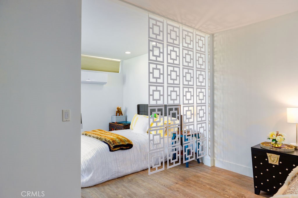 73700 Grapevine Street 6