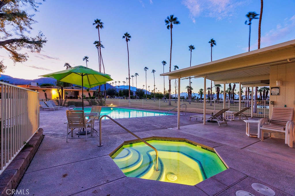 73700 Grapevine Street 6