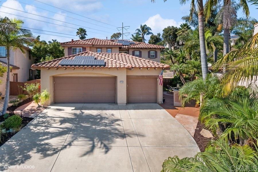 2152 Avenida Toronja