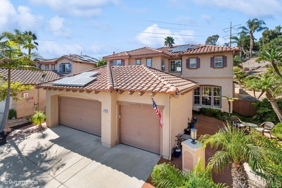 2152 Avenida Toronja