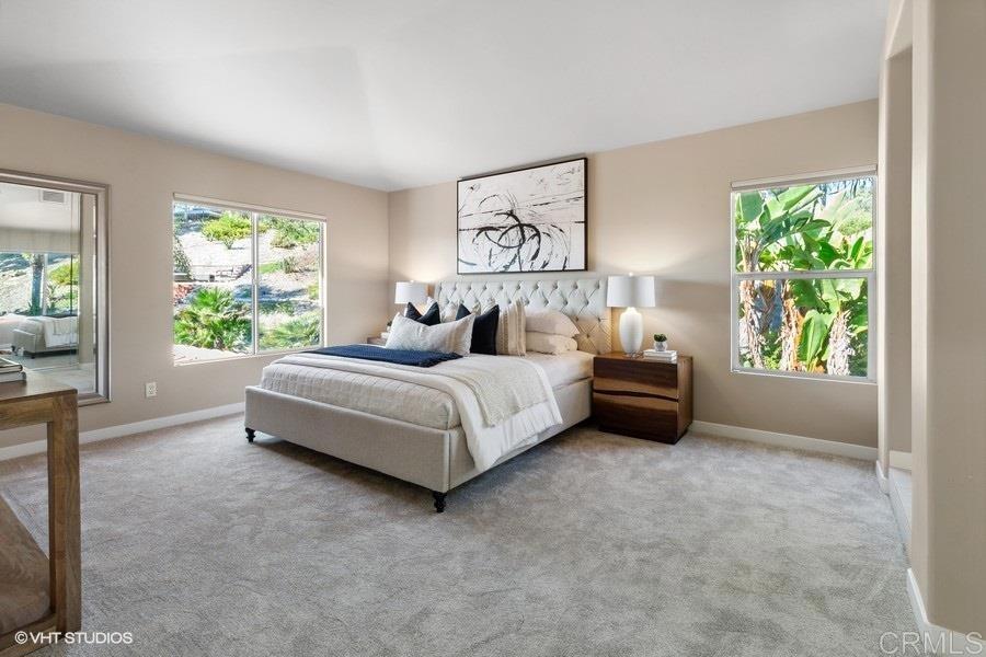 2152 Avenida Toronja