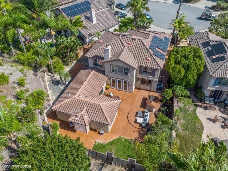 2152 Avenida Toronja