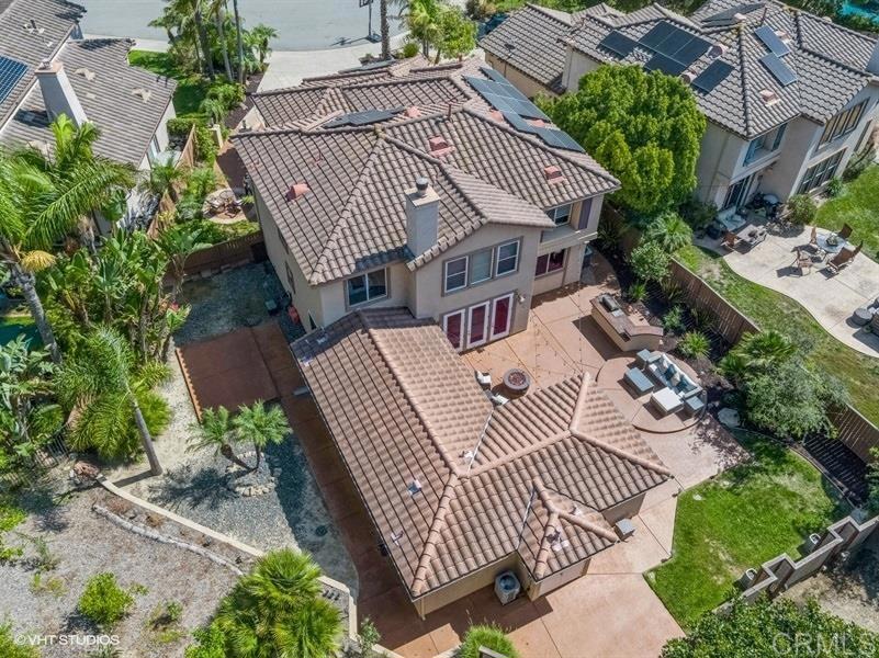 2152 Avenida Toronja