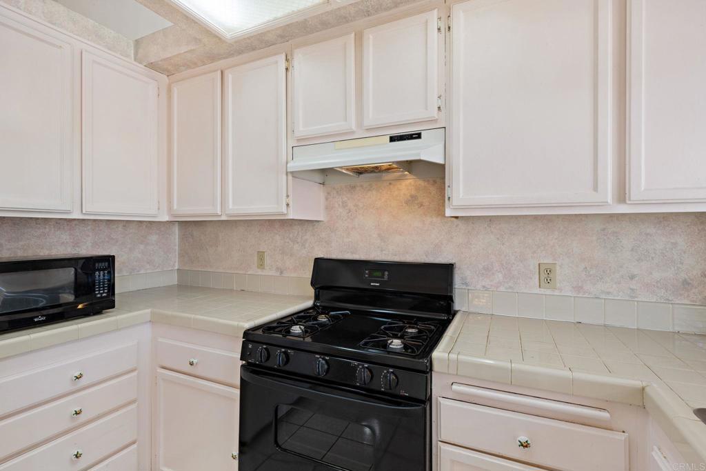 4856 Northerly Street