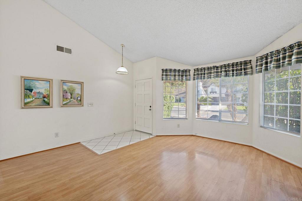 4856 Northerly Street