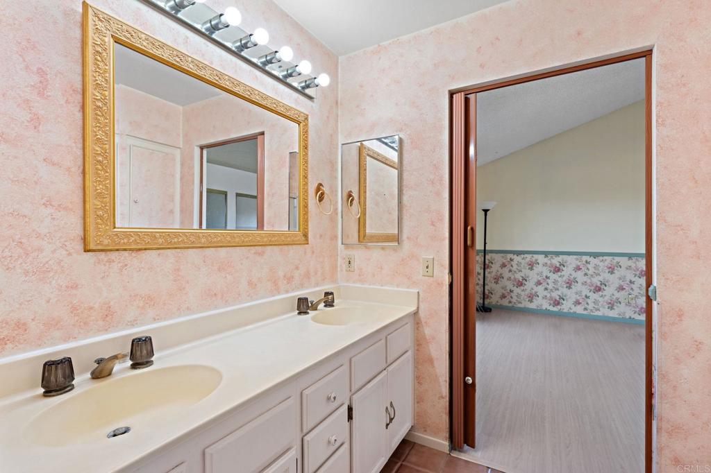 4856 Northerly Street