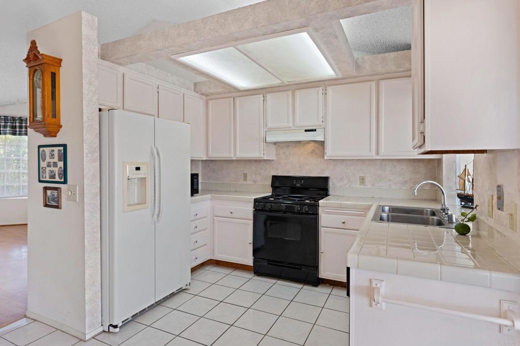 4856 Northerly Street