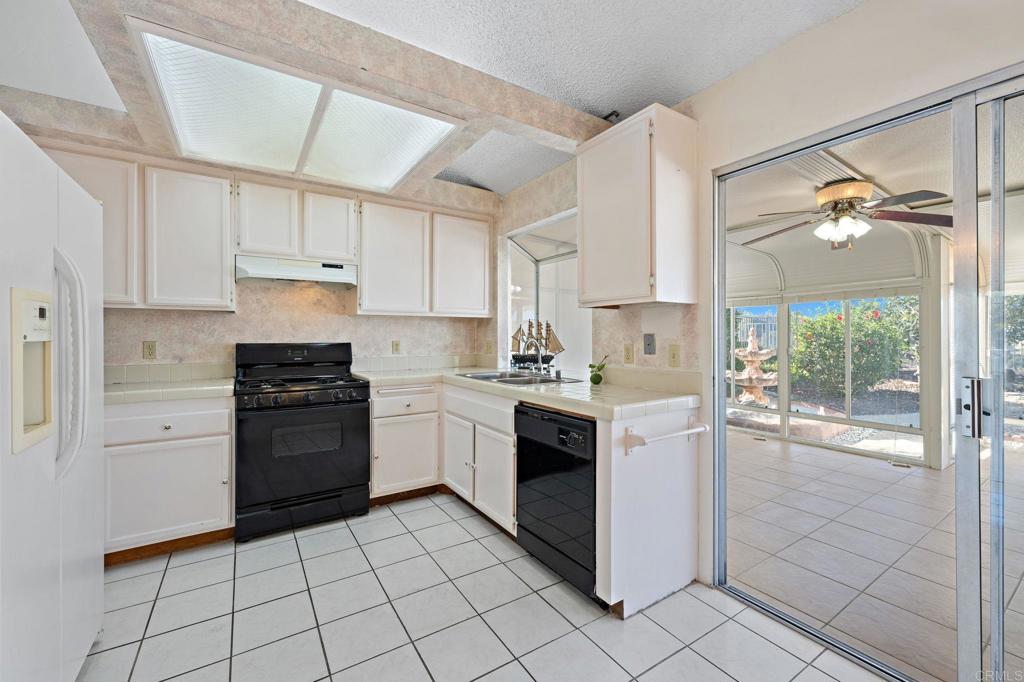 4856 Northerly Street