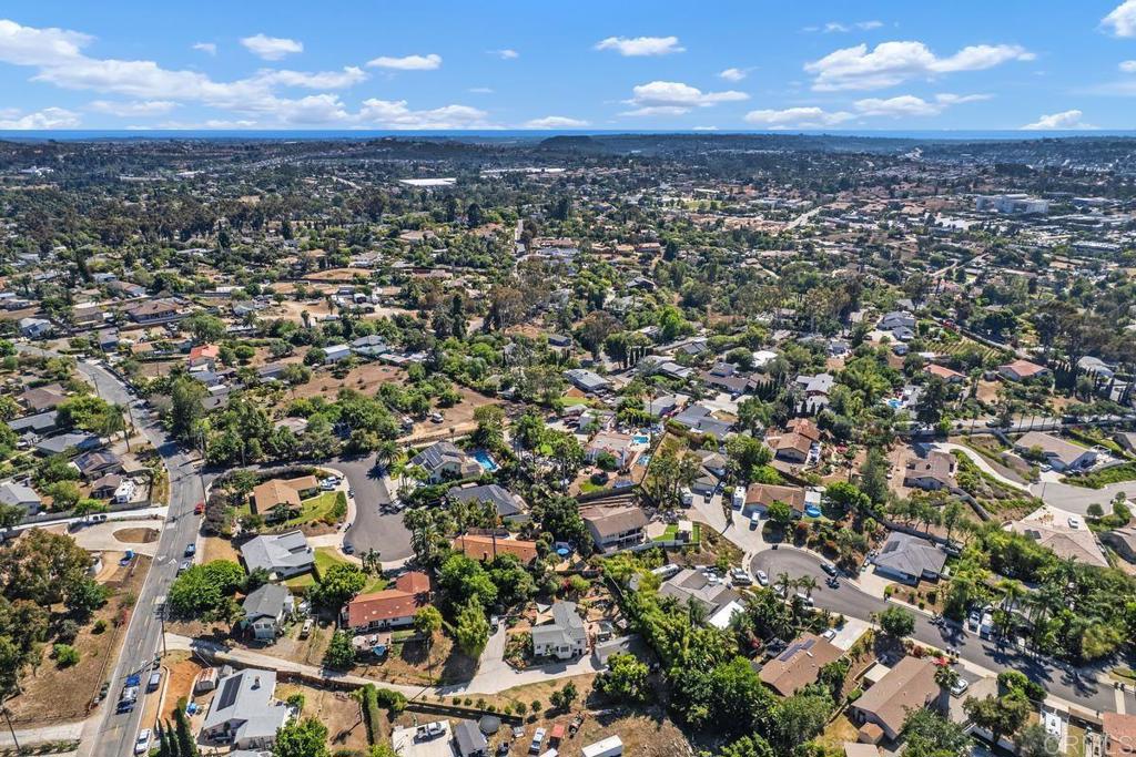 1098 Vale View Drive