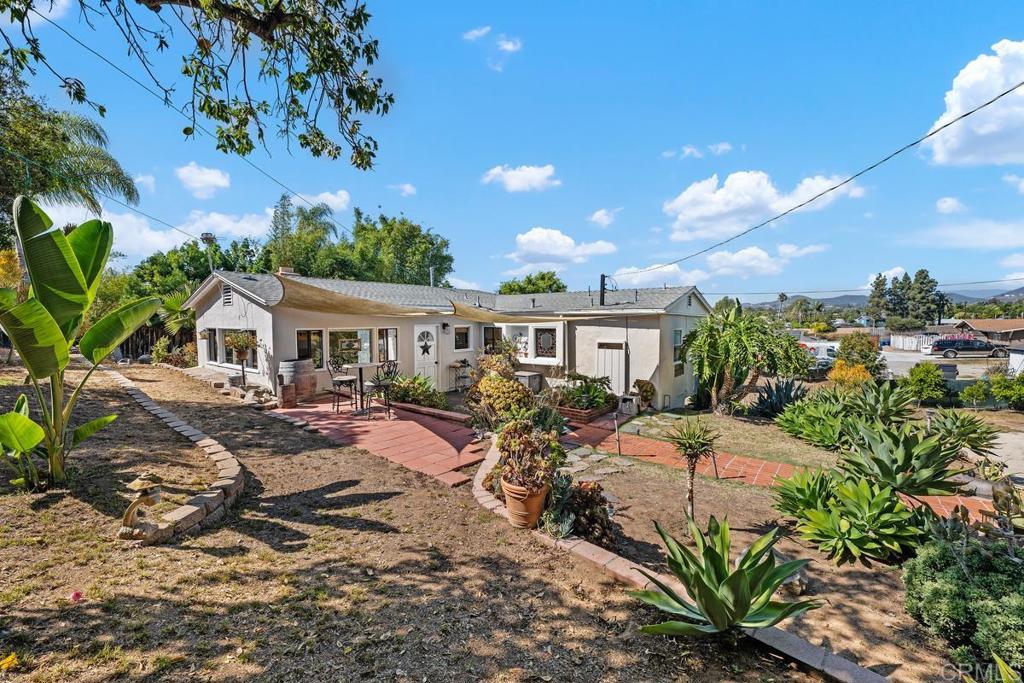 1098 Vale View Drive