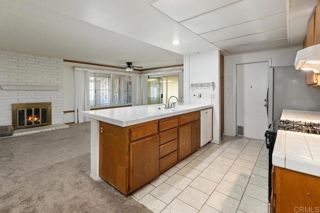27012 Bottlebrush Lane