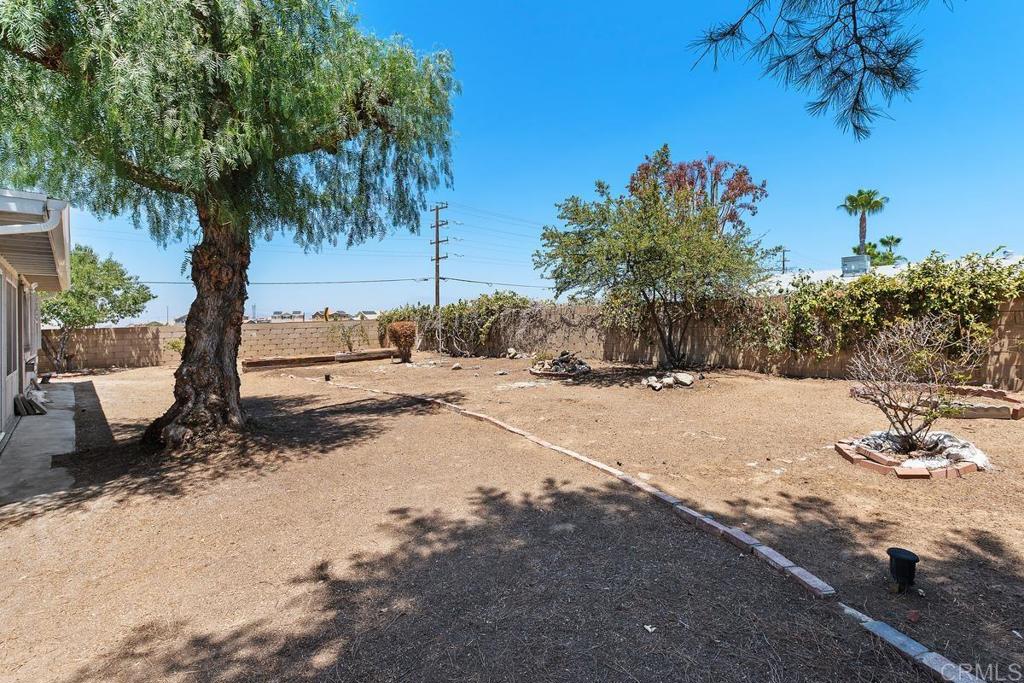 27012 Bottlebrush Lane