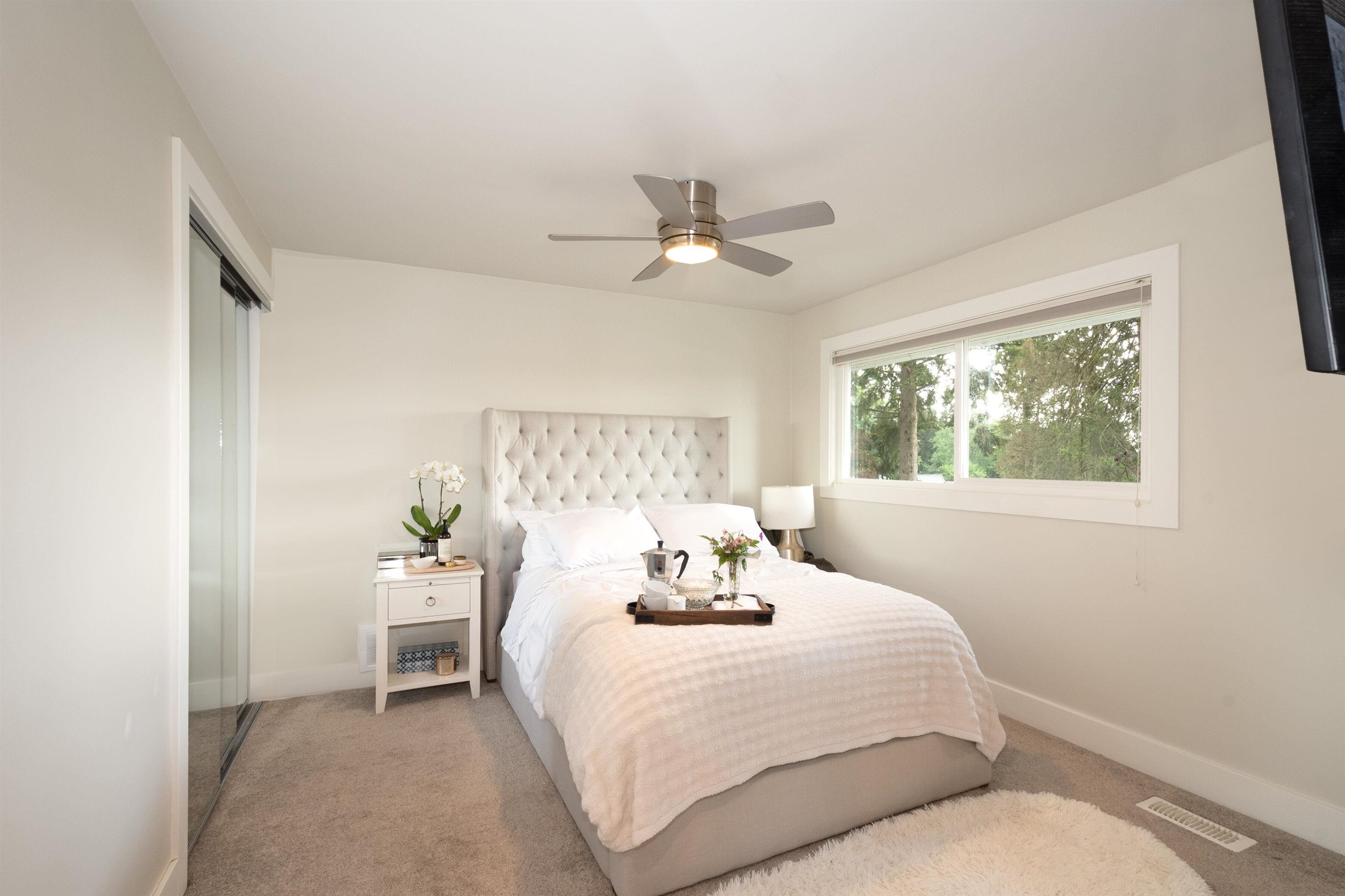 3067 PLYMOUTH DRIVE