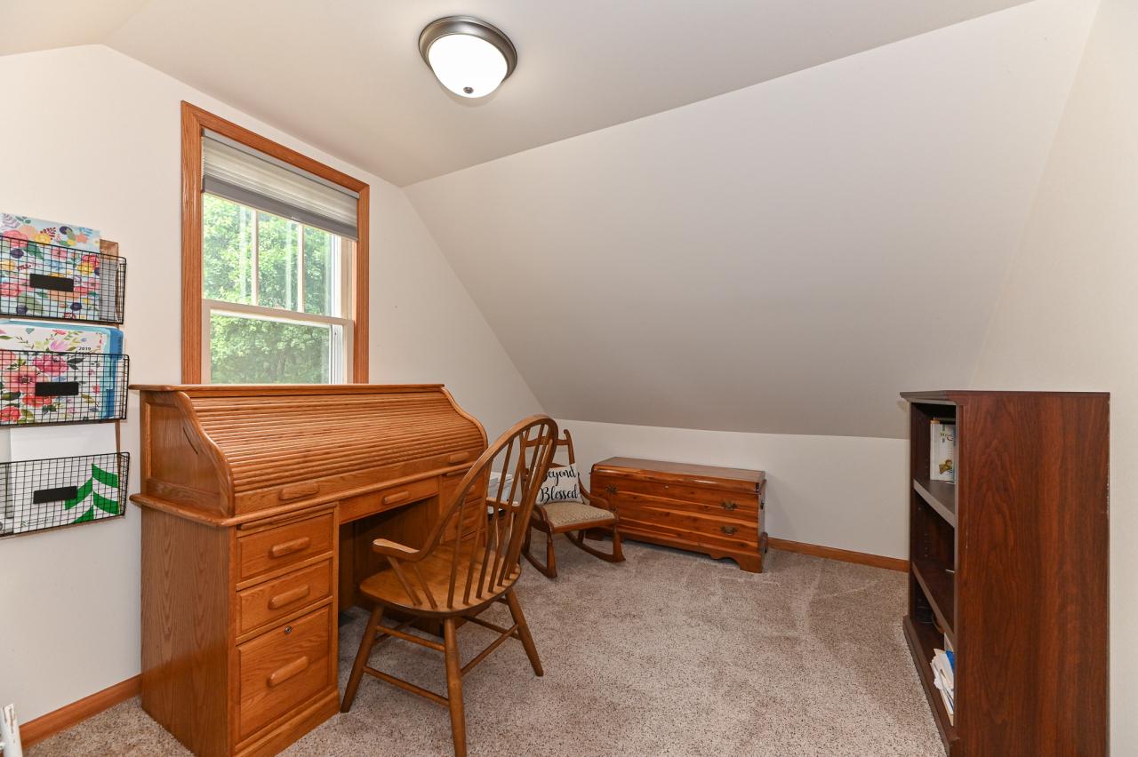 34116 Oakdale COURT