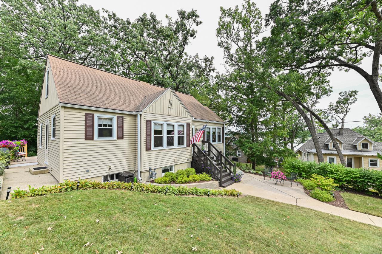 34116 Oakdale COURT