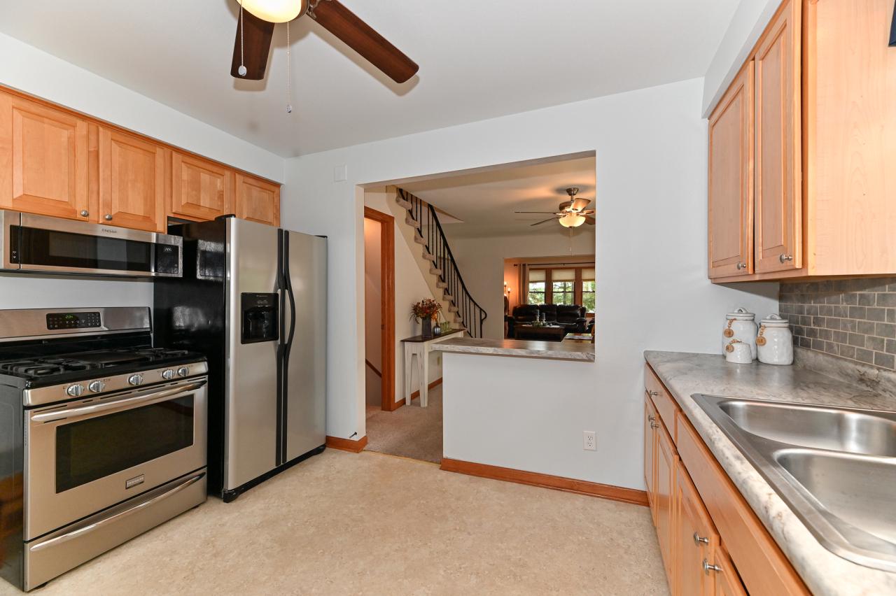 34116 Oakdale COURT