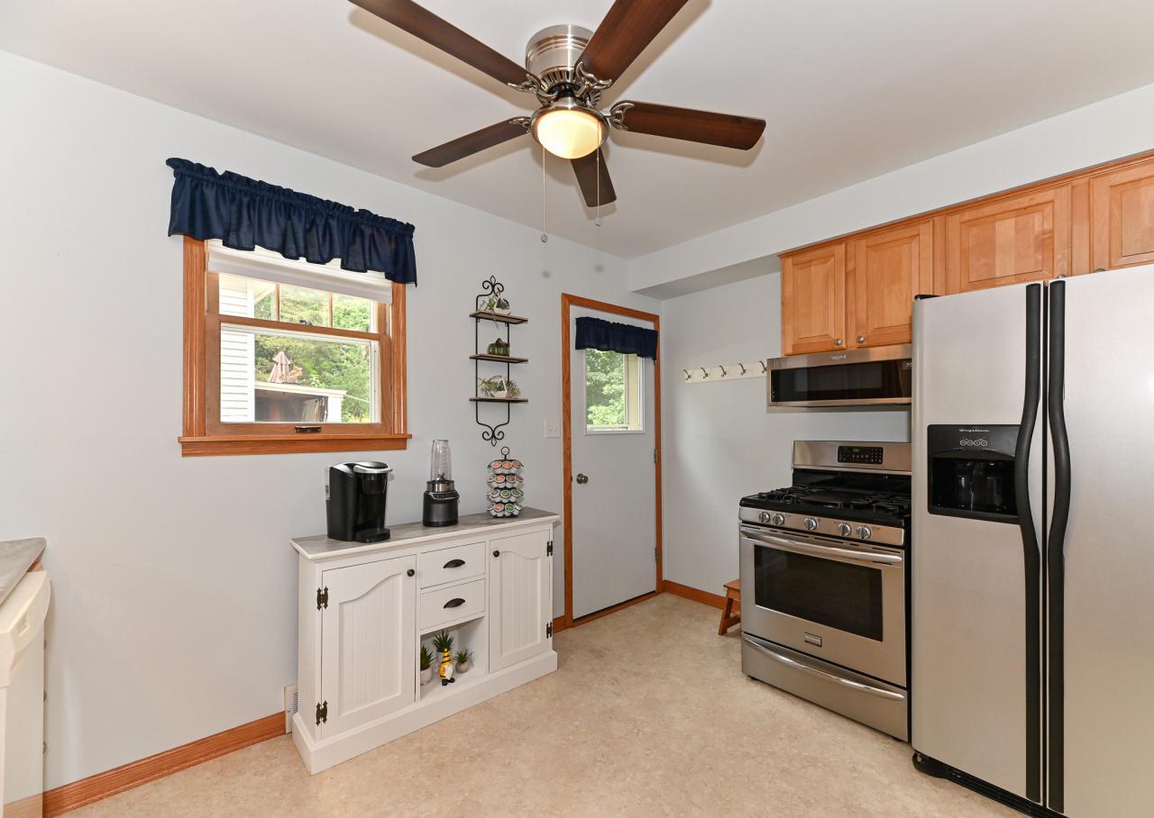 34116 Oakdale COURT