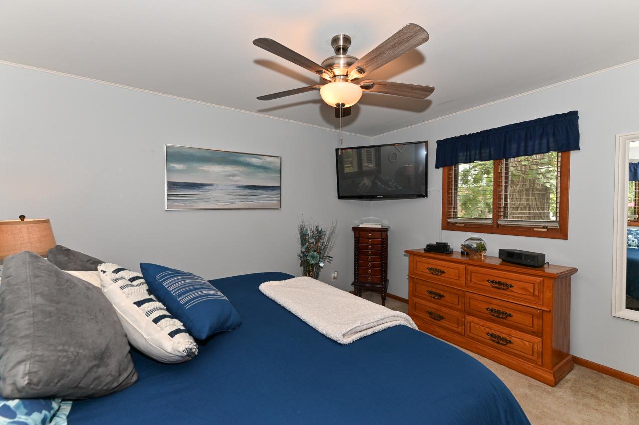 34116 Oakdale COURT