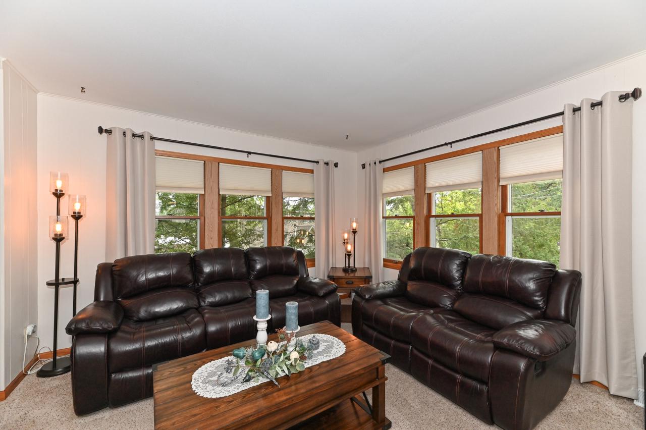 34116 Oakdale COURT