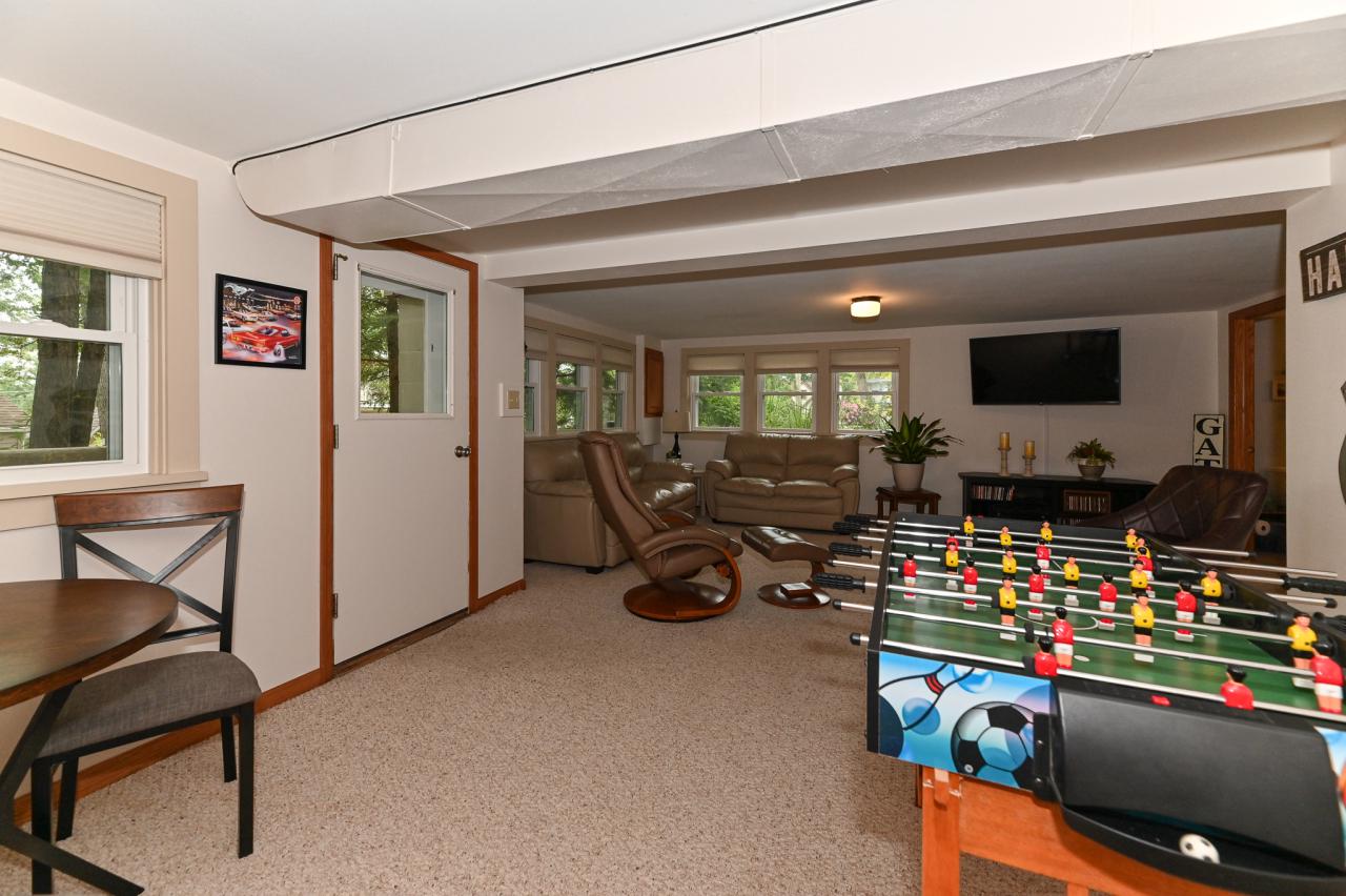 34116 Oakdale COURT