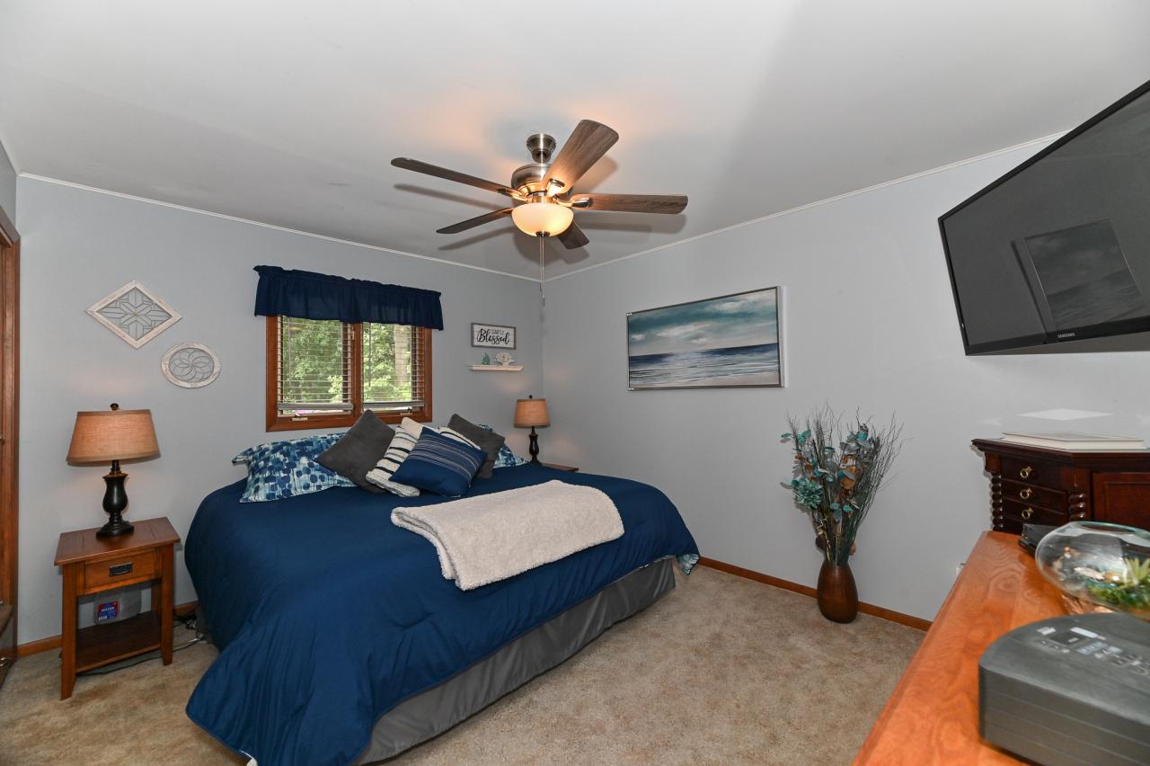 34116 Oakdale COURT