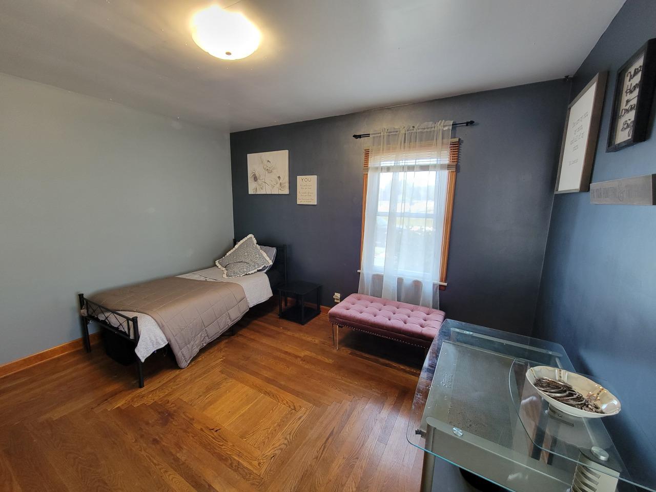 496 Alice STREET