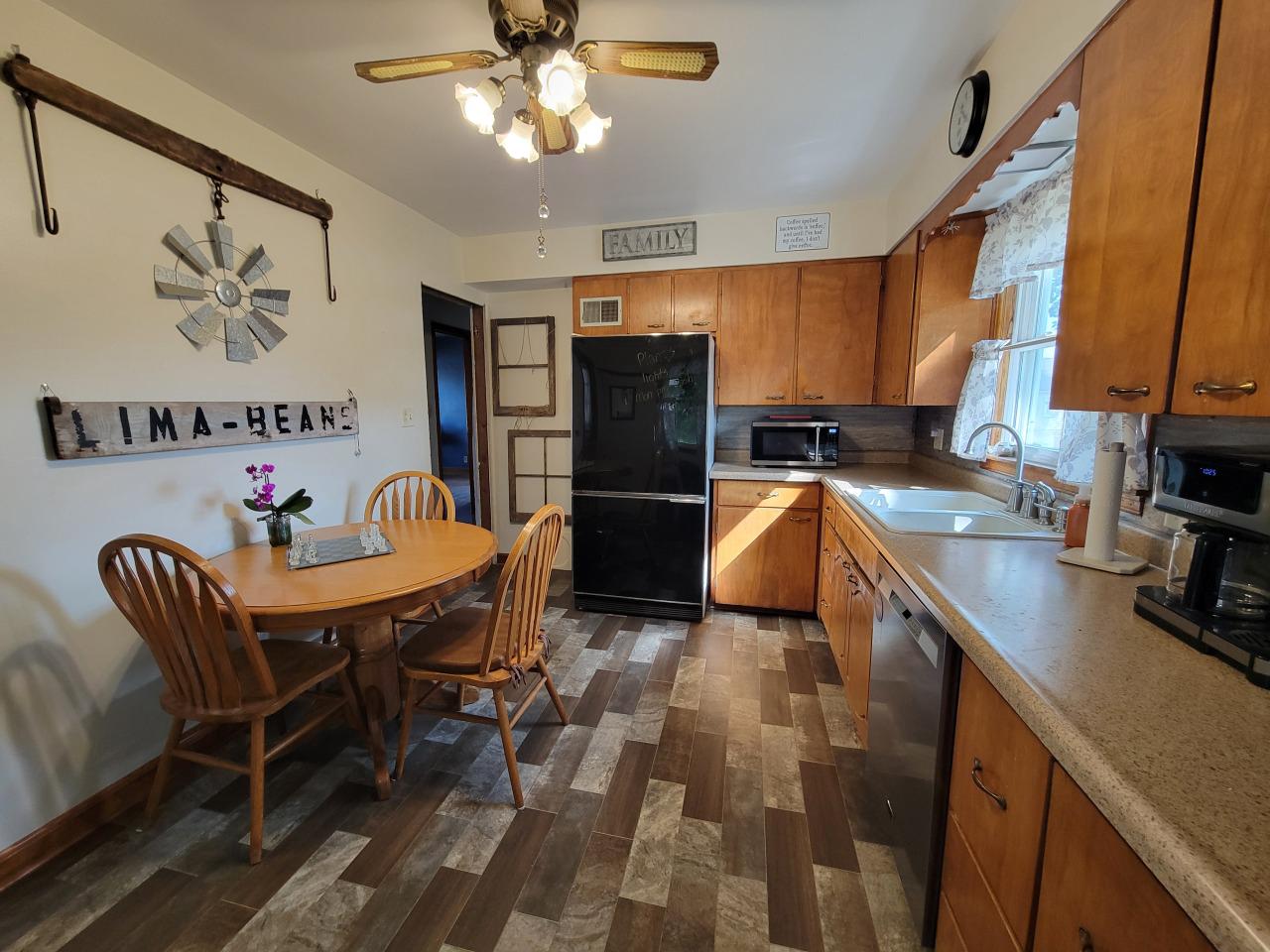 496 Alice STREET