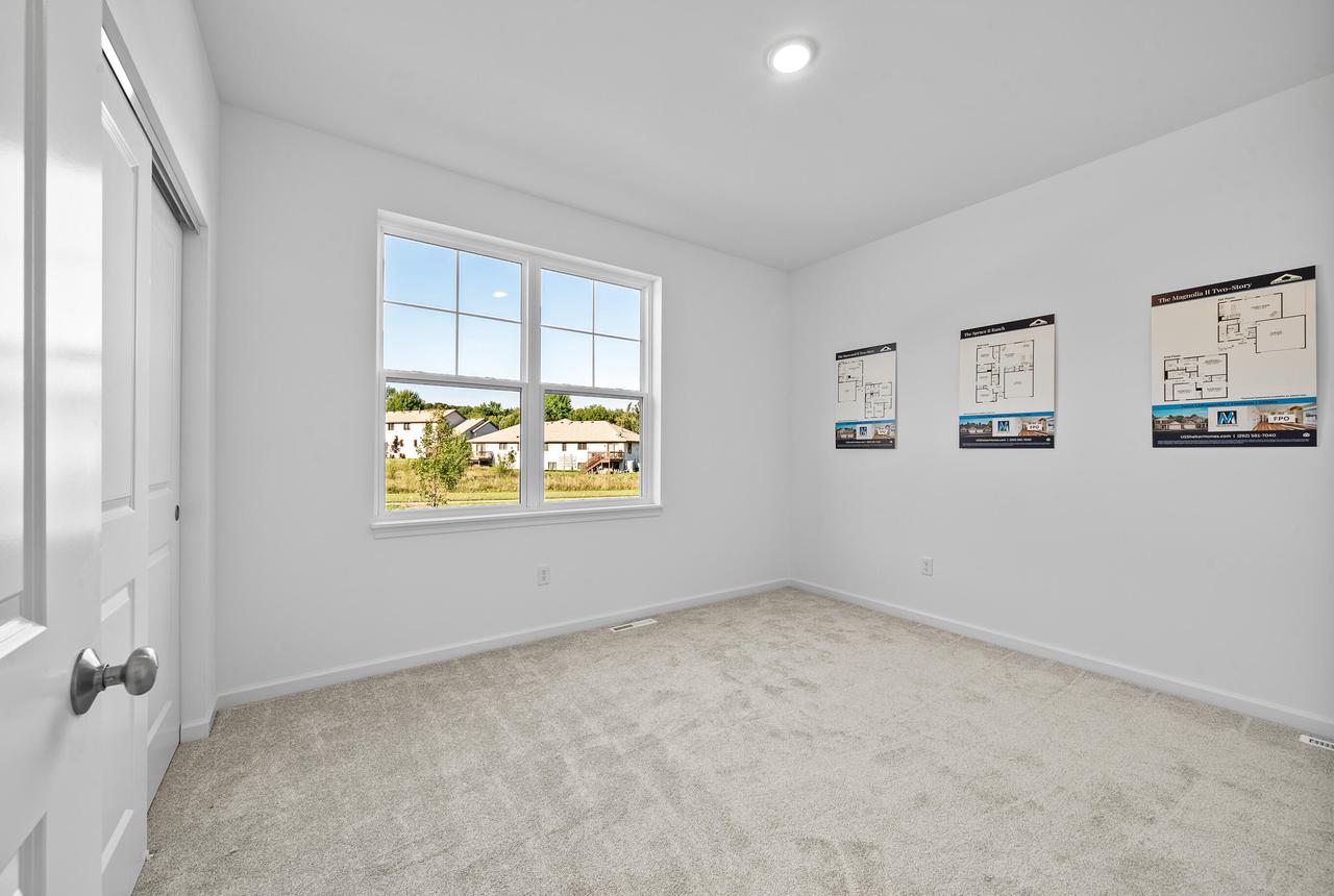 1598 Meadowview COURT