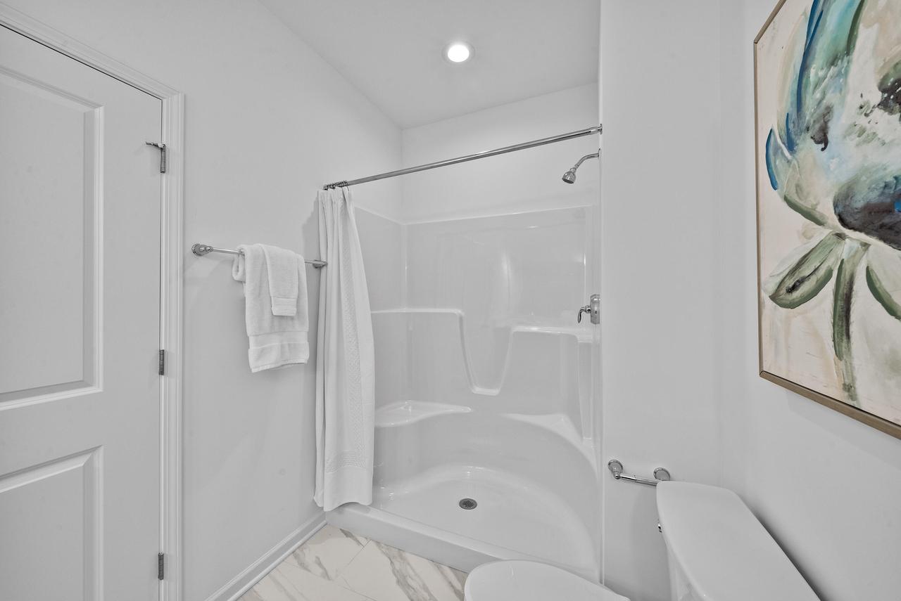 1598 Meadowview COURT