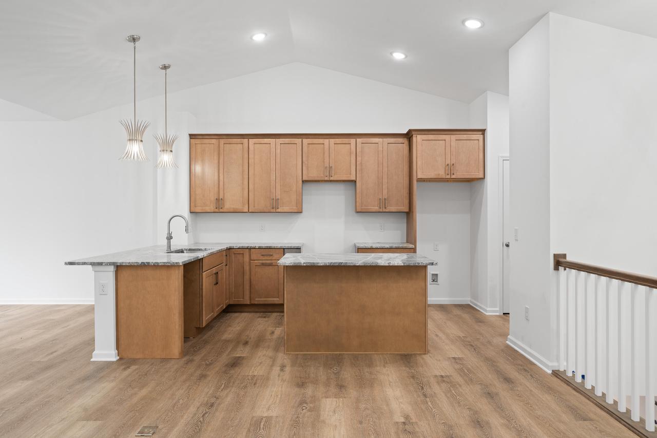1575 Meadowview COURT