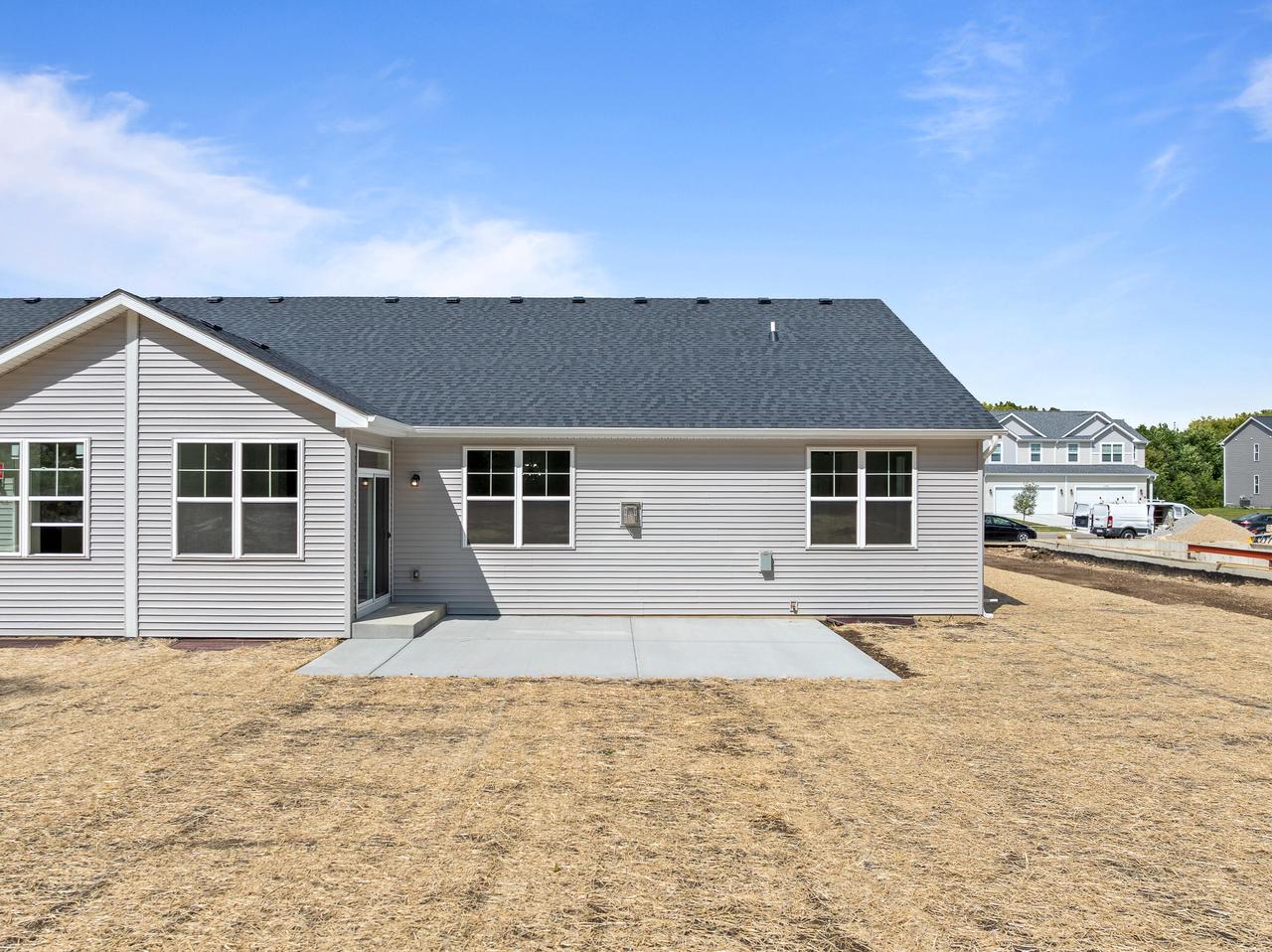 1575 Meadowview COURT