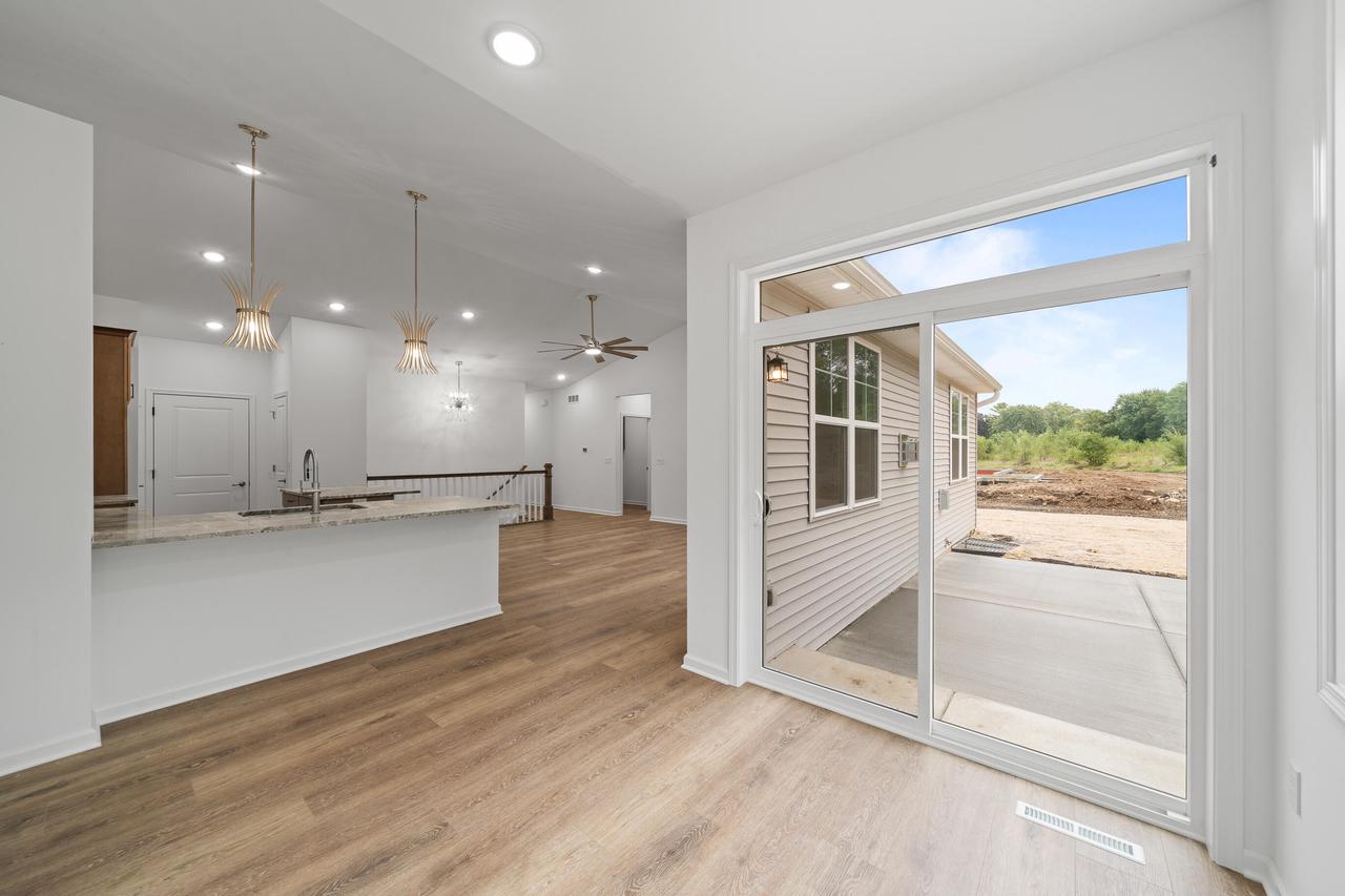 1575 Meadowview COURT