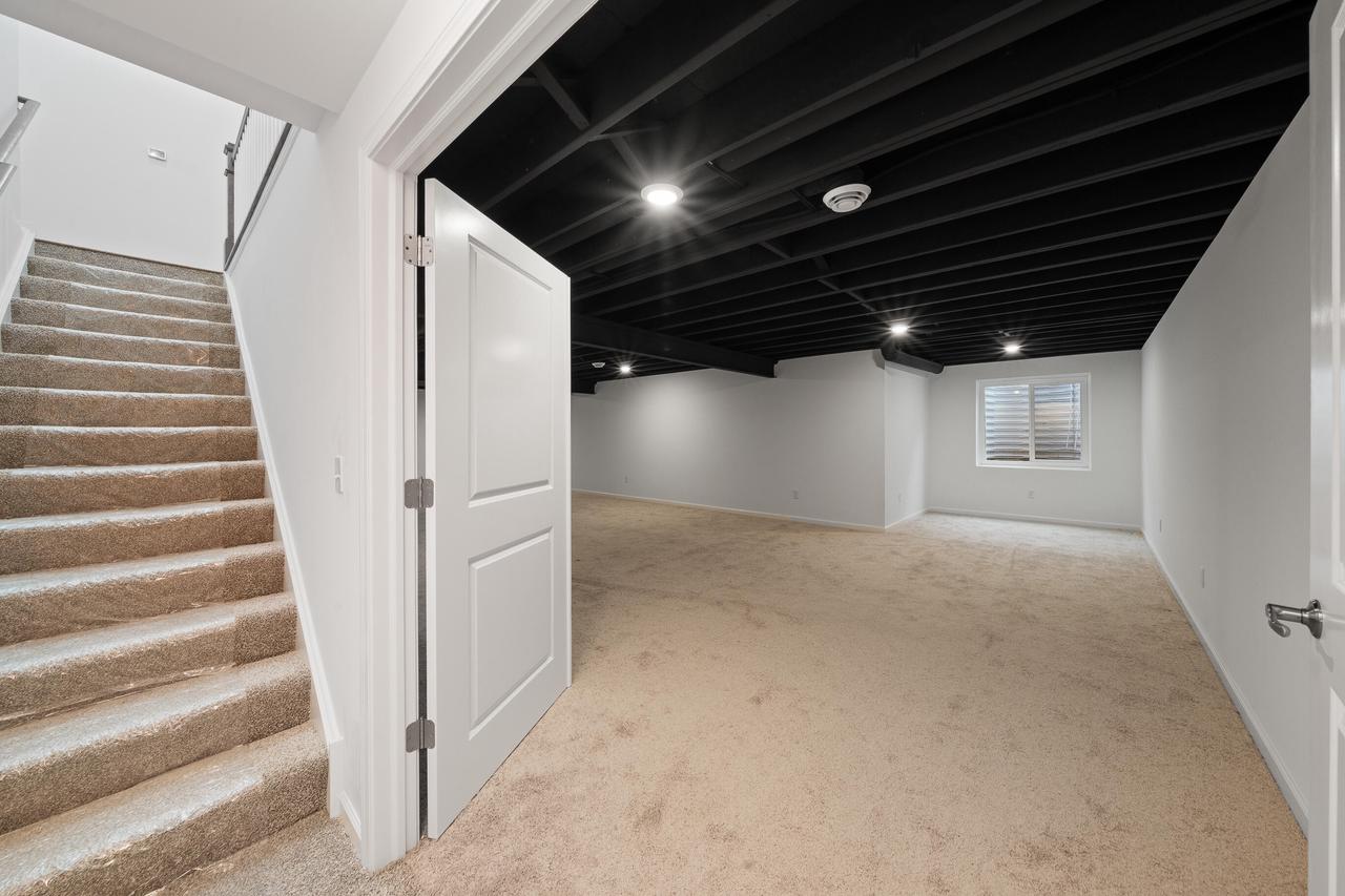 1575 Meadowview COURT