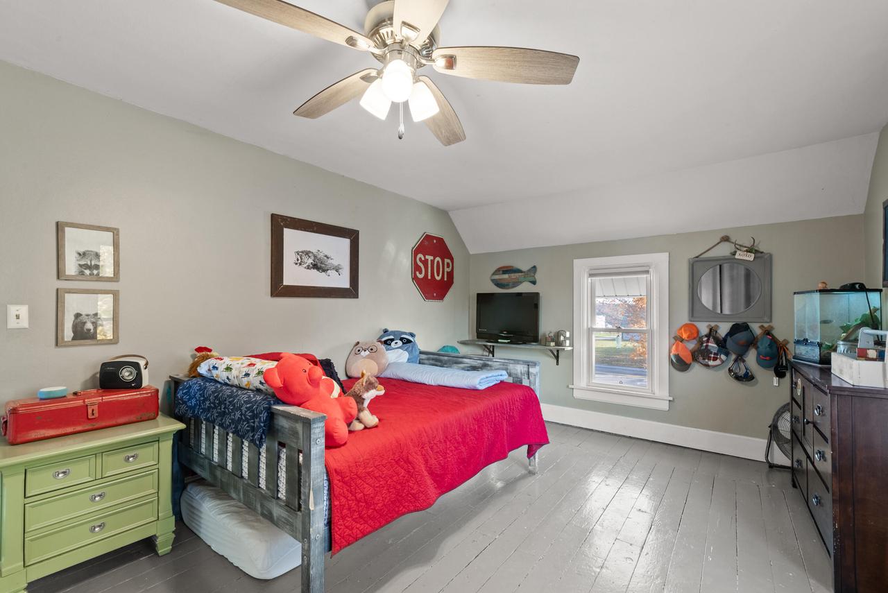 35500 Washington AVENUE