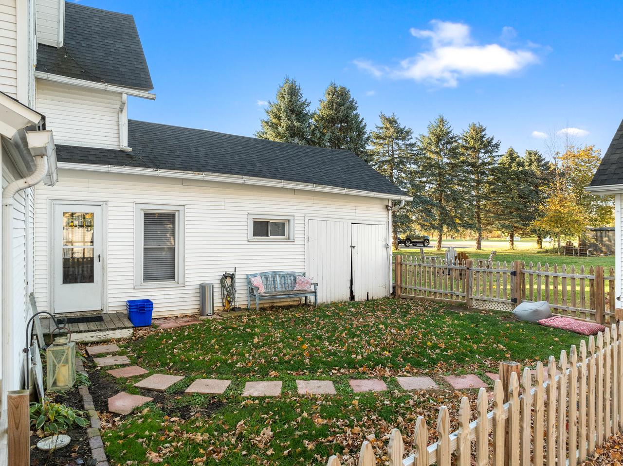 35500 Washington AVENUE