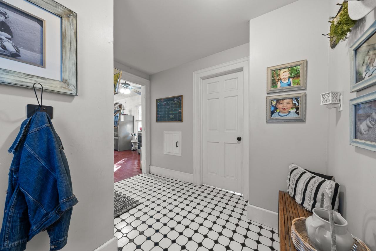 35500 Washington AVENUE