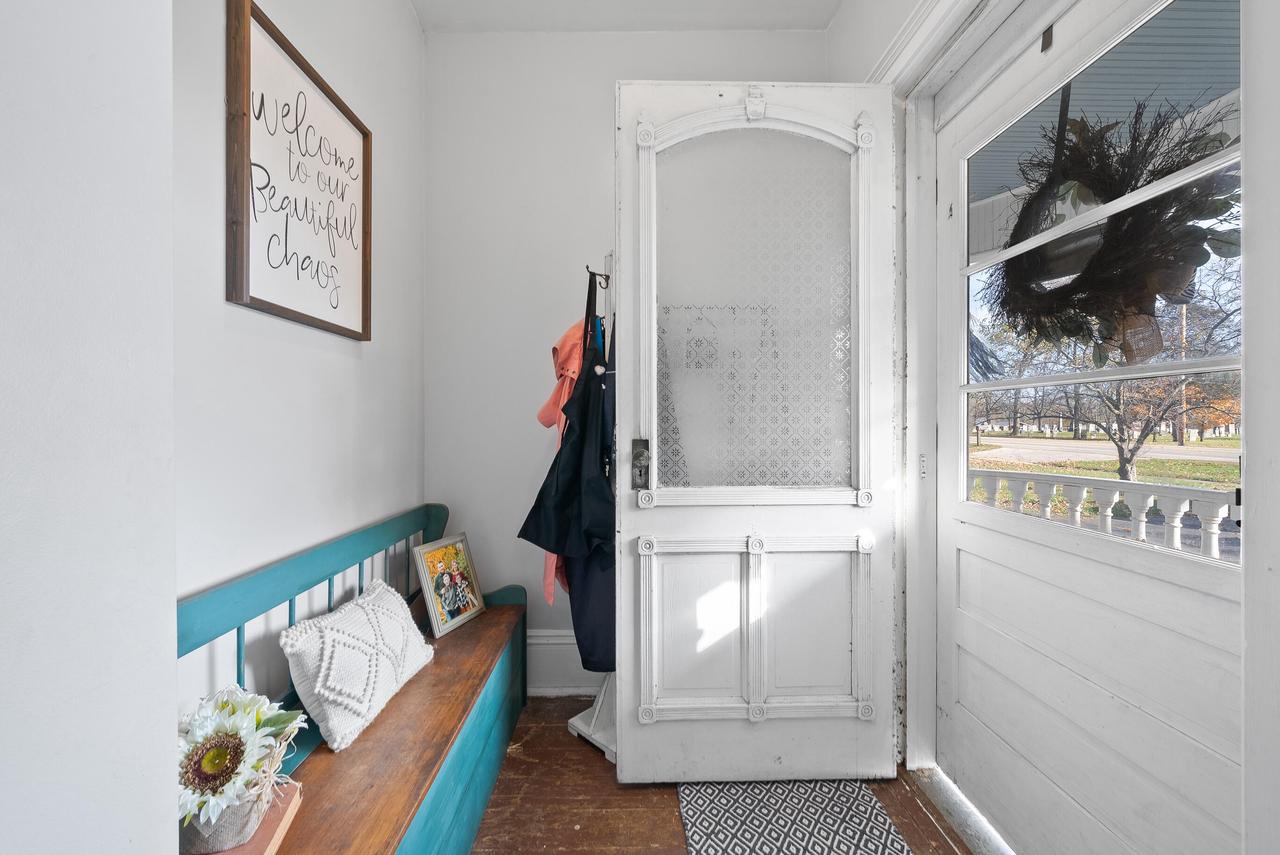 35500 Washington AVENUE