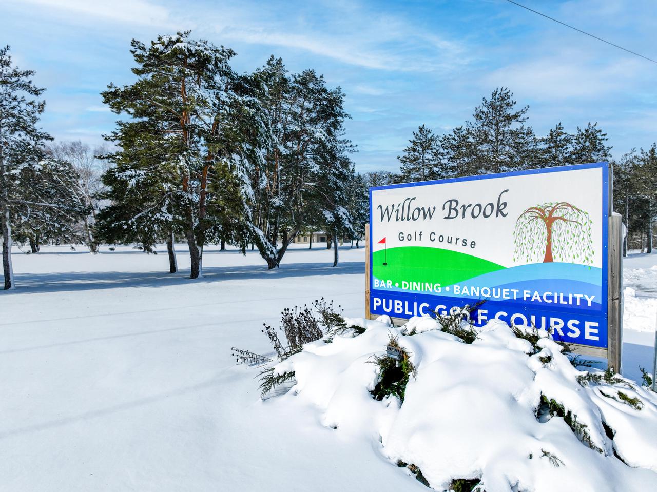 1589 Meadowvview COURT