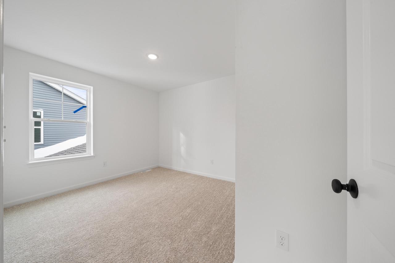 1589 Meadowview COURT