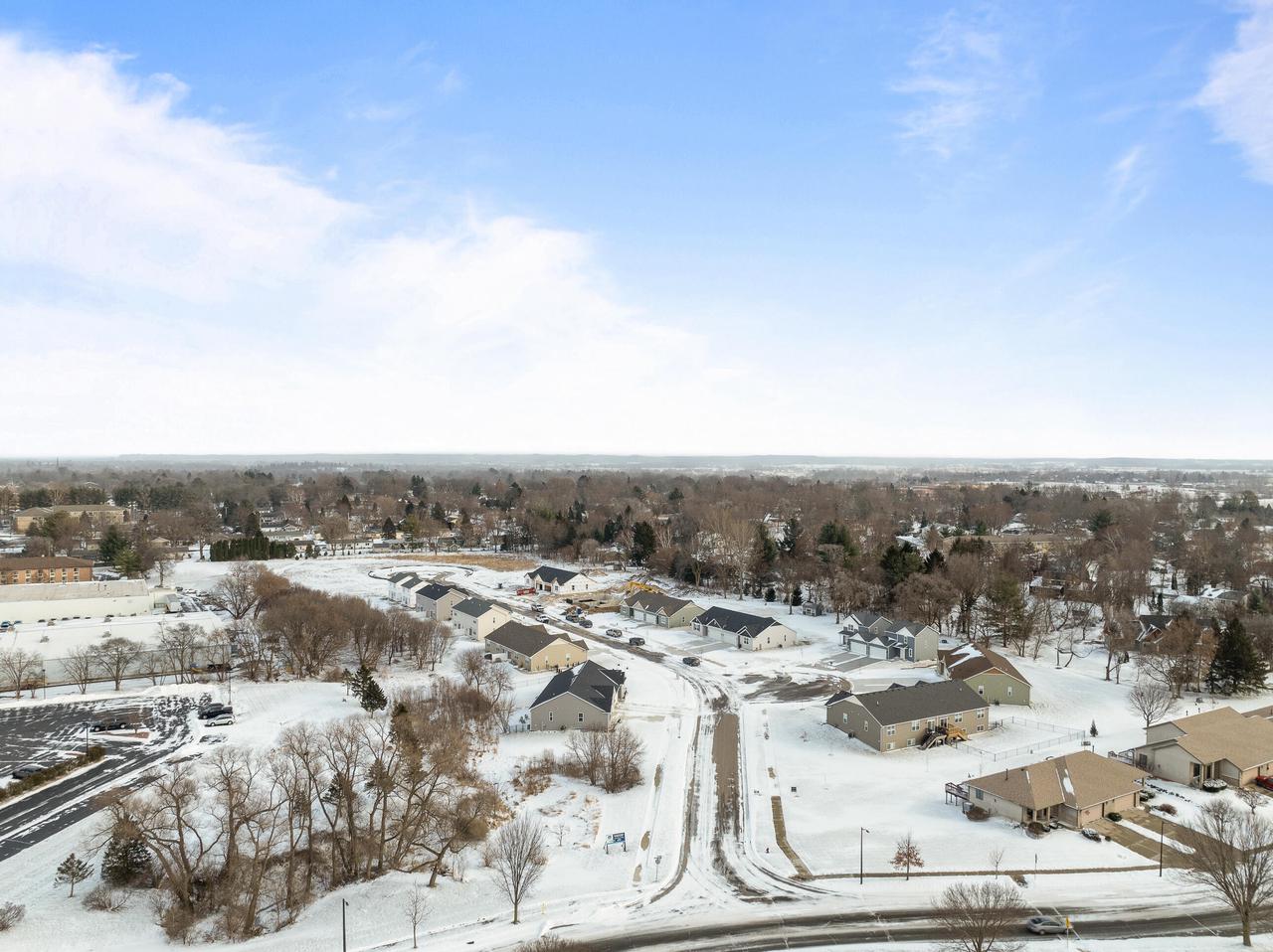 1589 Meadowview COURT