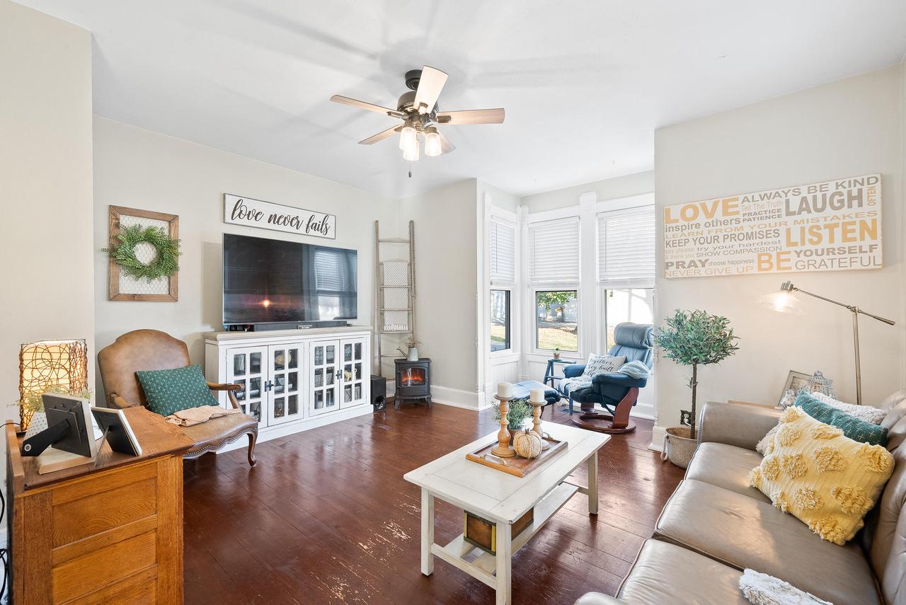 35500 Washington AVENUE