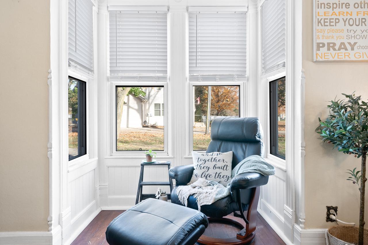 35500 Washington AVENUE