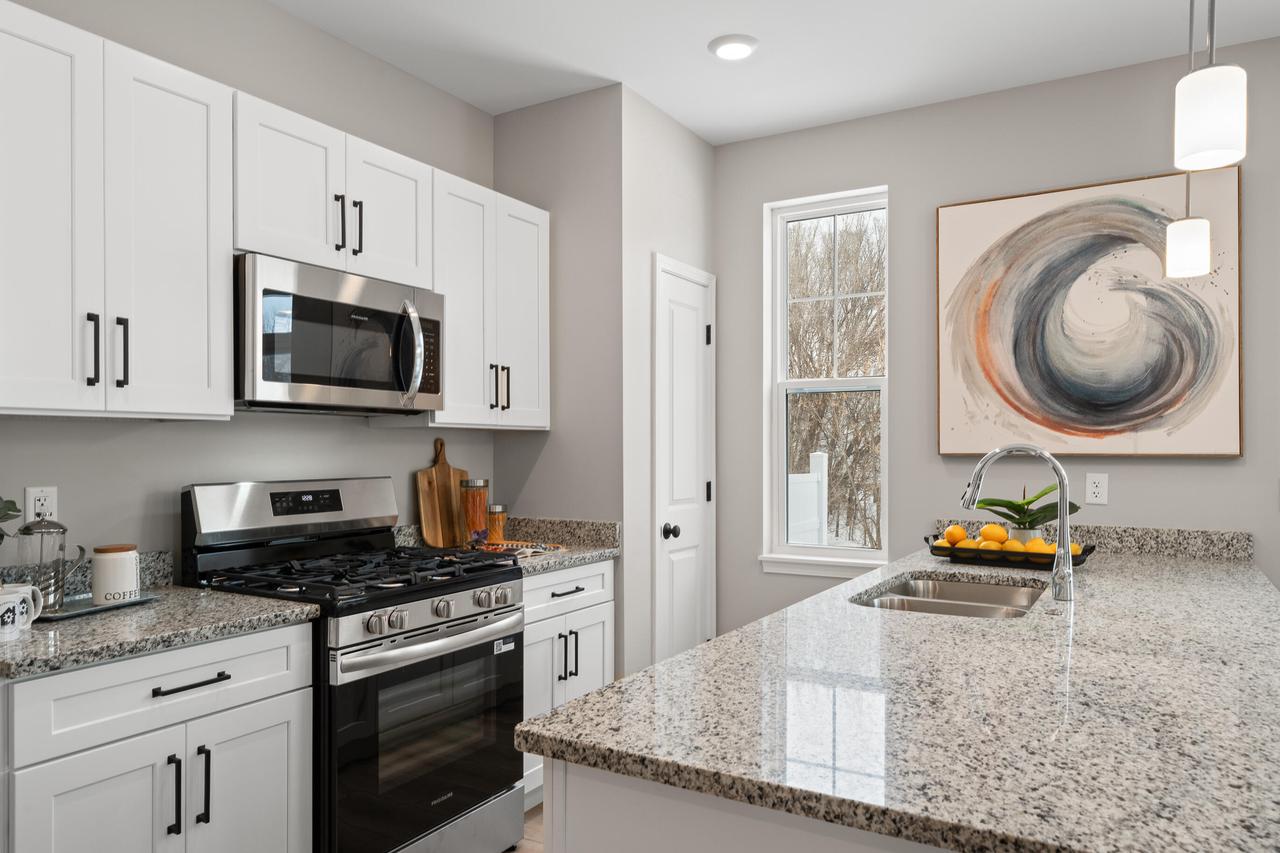 1584 Meadowview COURT