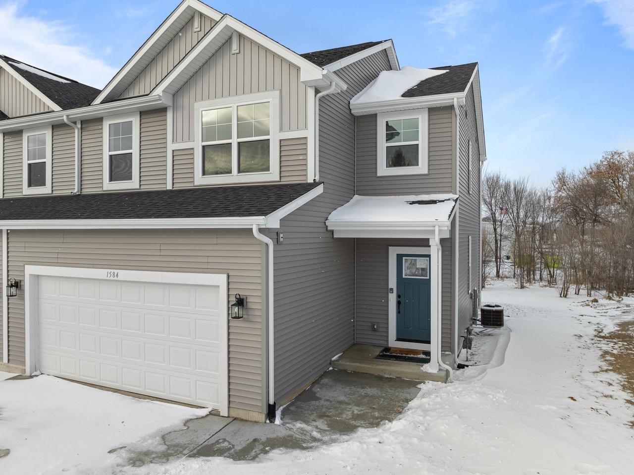 1584 Meadowview COURT